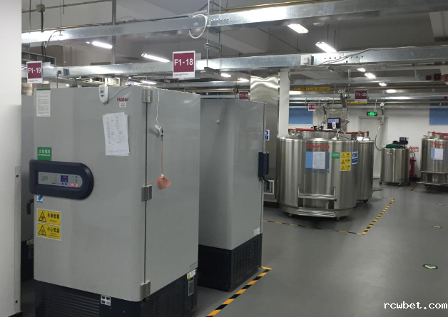 液氮罐与低温冰箱 液氮罐与低温冰箱